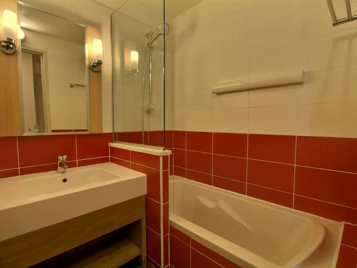 Studio-Cabine Pour 4 Avec Balcon, Proche Pistes Et Commerces - Fr-1-455-198 La Plagne-Tarentaise